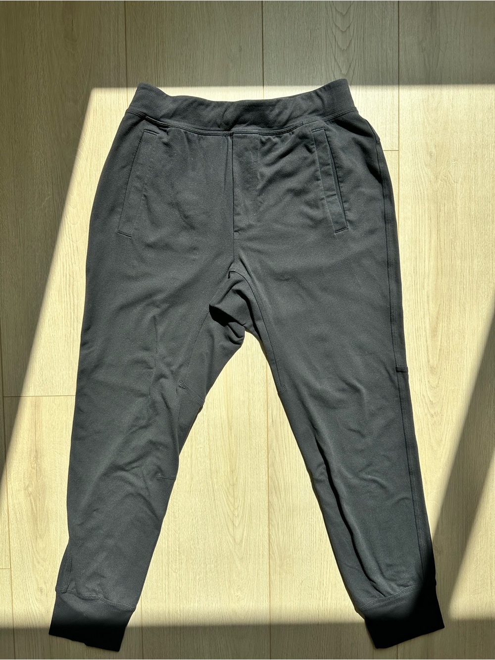 Men's Lululemon Black Jogger Sweatpants - Everyday Comfort